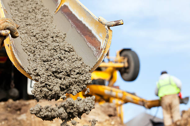 Best Custom Concrete Contractor  in Germantown, IL